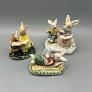 Vintage Schmid Bunny Rabbit Figurines Ceramic Unsigned Set Of 3
